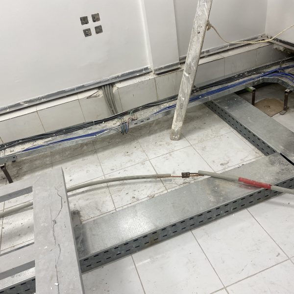 اتاق سرور پست شهریار 2 600x600