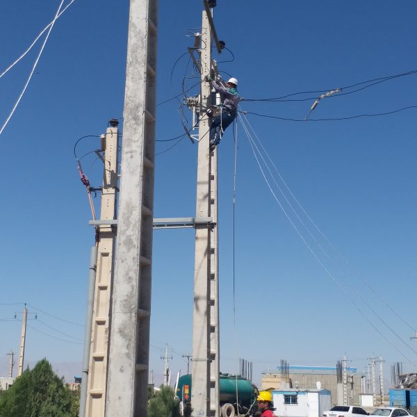 شبکه 20 کیلوولت هوایی آخولا 2 600x600