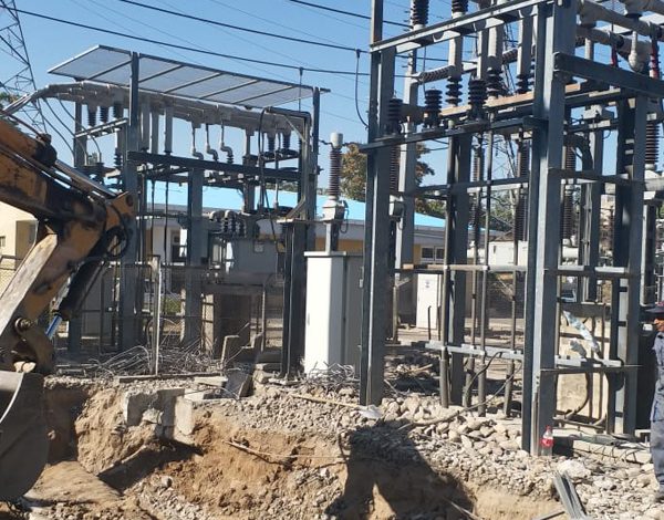 عملیات دمونتاژ و برکناری دو دستگاه ترانسفورمر